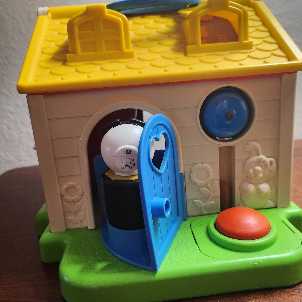 1980's Fisher Price Discovery Cottage